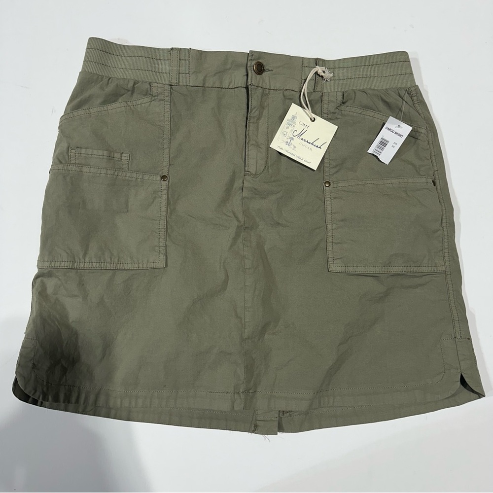Caffe Marrakesh Olive green skort NWT size 8